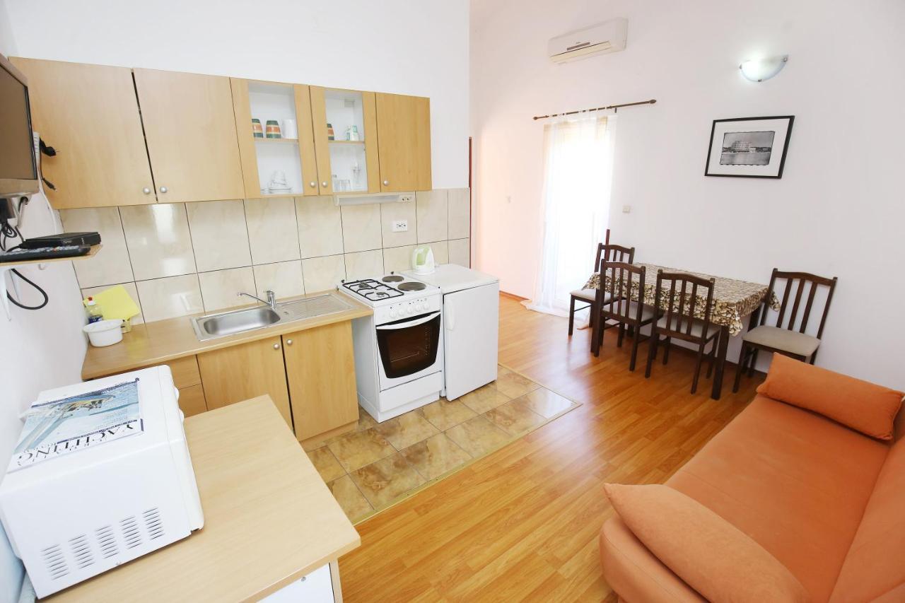 Apartmani Buca Biograd Na Moru Luaran gambar