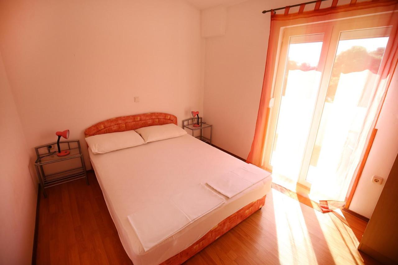 Apartmani Buca Biograd Na Moru Luaran gambar